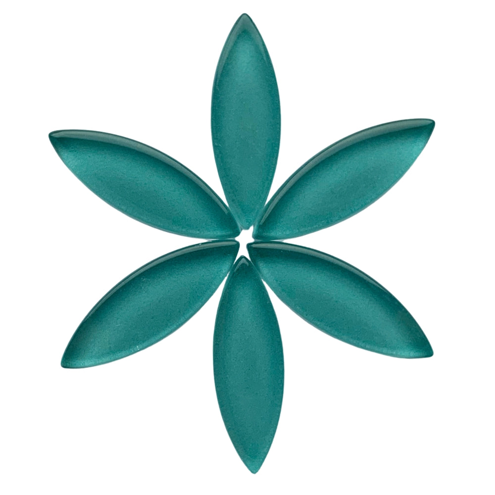 Medium Petals Bright Aqua