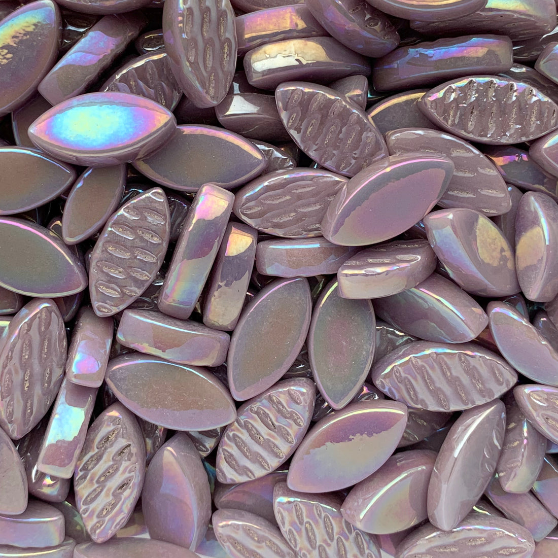 Petals Iridised  Lilac
