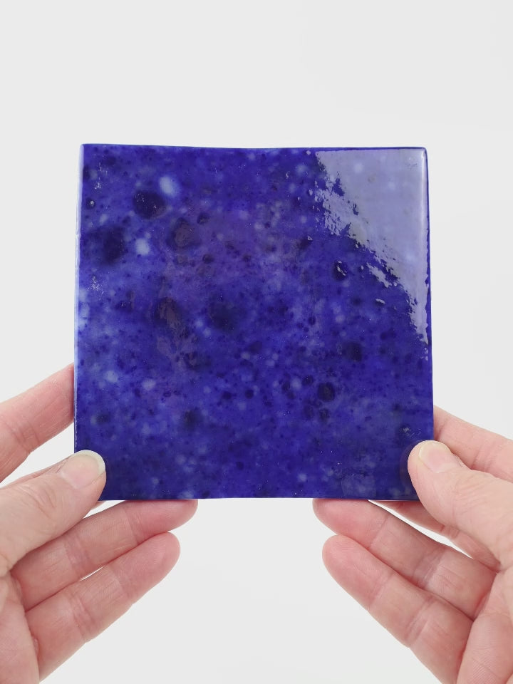 Video showing Morasutti Smalti mosaic tile – blue – 11.5 x 11.5 cm, rotated to show full tile