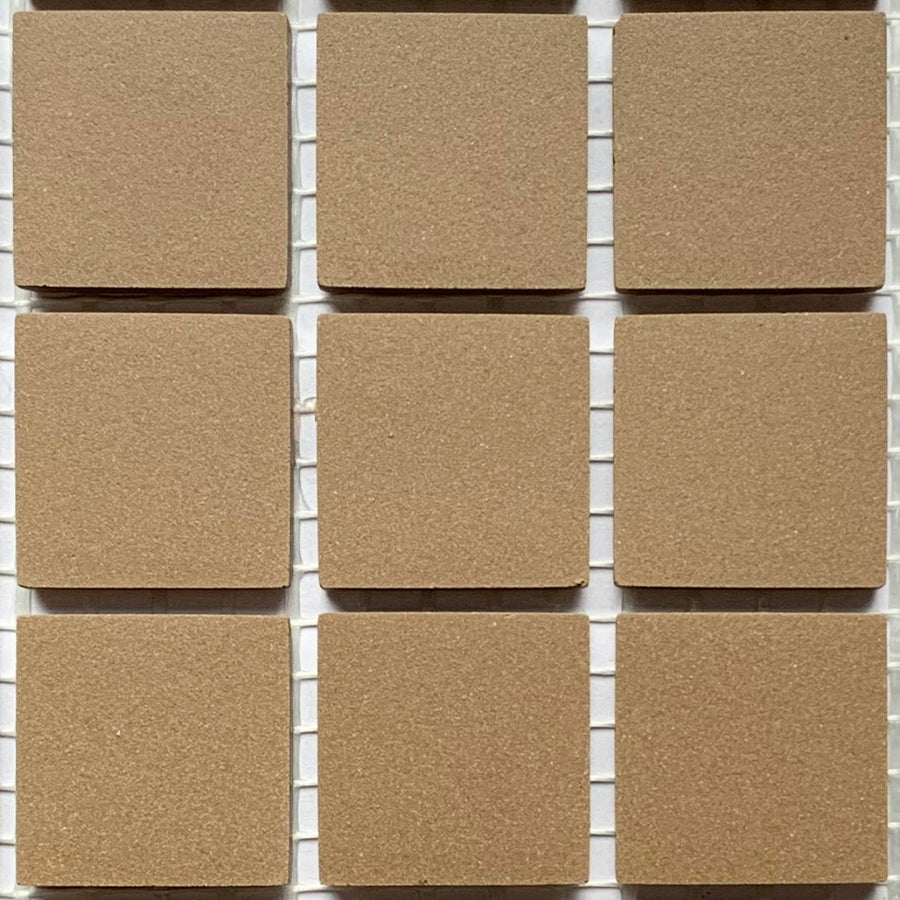 Winckelmans Café – matte Mosaikfliesen im Format 20x20 mm auf Netz