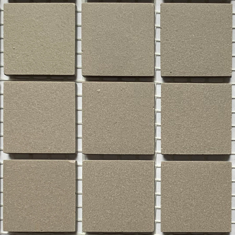 Winckelmans Gris – matte Mosaikfliesen im Format 20x20 mm auf Netz